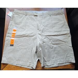 Kirkland Men's size 42 Waist 100% Pima Cotton Twill Khaki Shorts NWT